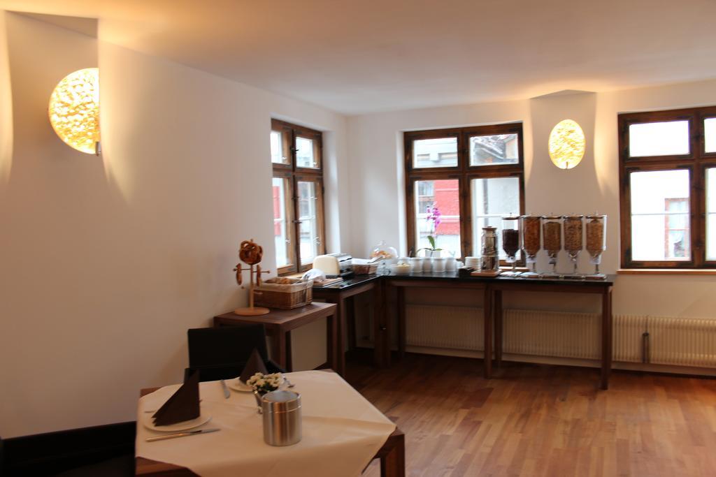 Hotel Schmales Haus Ulm Kültér fotó