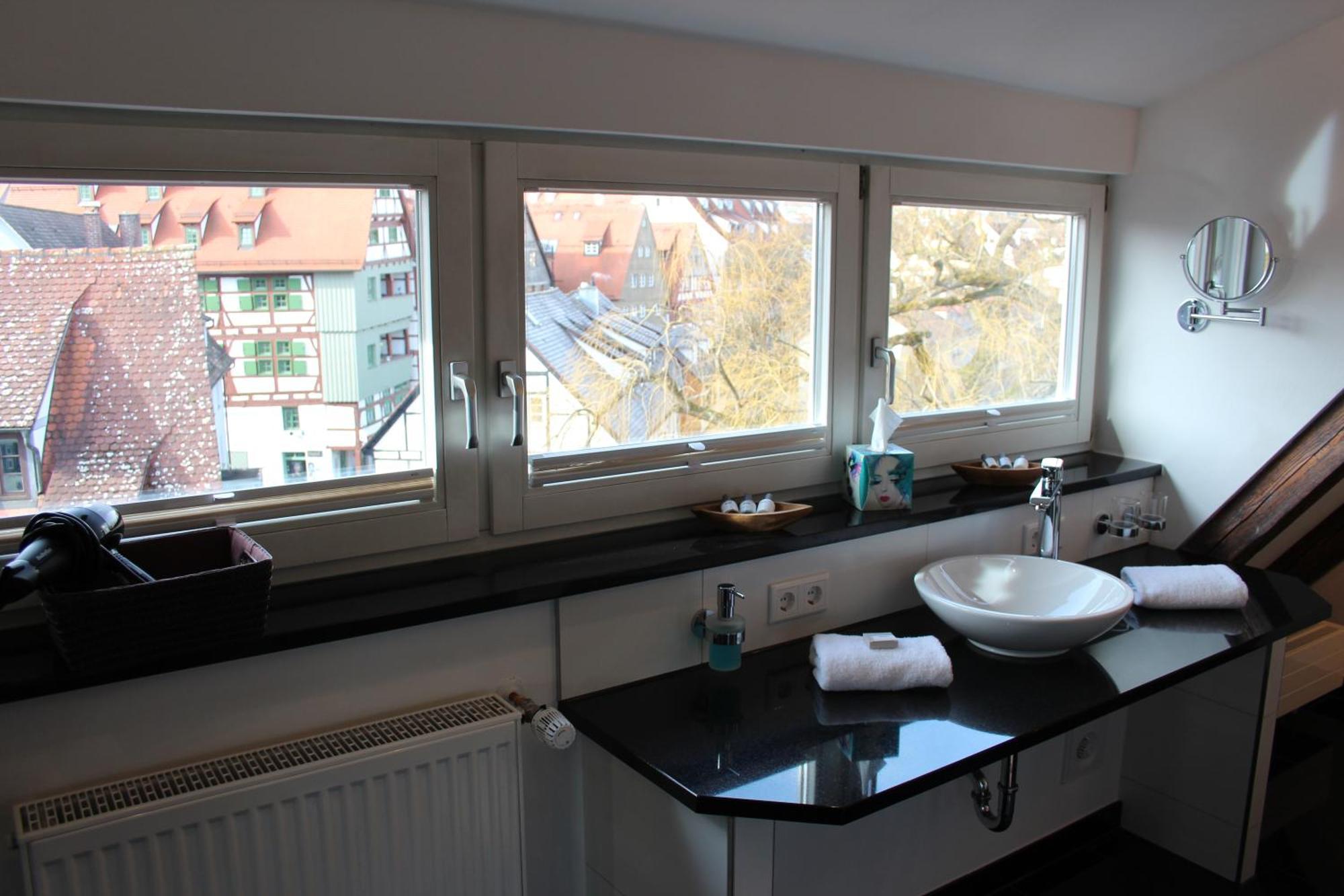Hotel Schmales Haus Ulm Kültér fotó