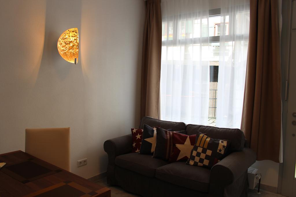 Hotel Schmales Haus Ulm Kültér fotó