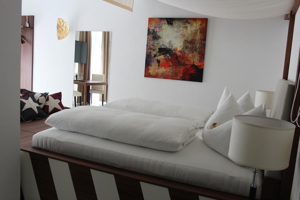 Hotel Schmales Haus Ulm Kültér fotó