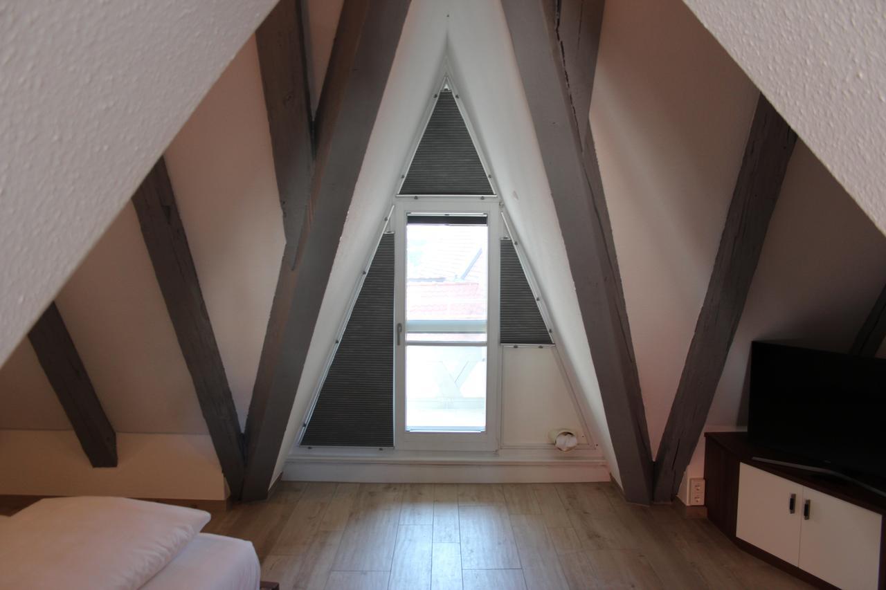 Hotel Schmales Haus Ulm Kültér fotó